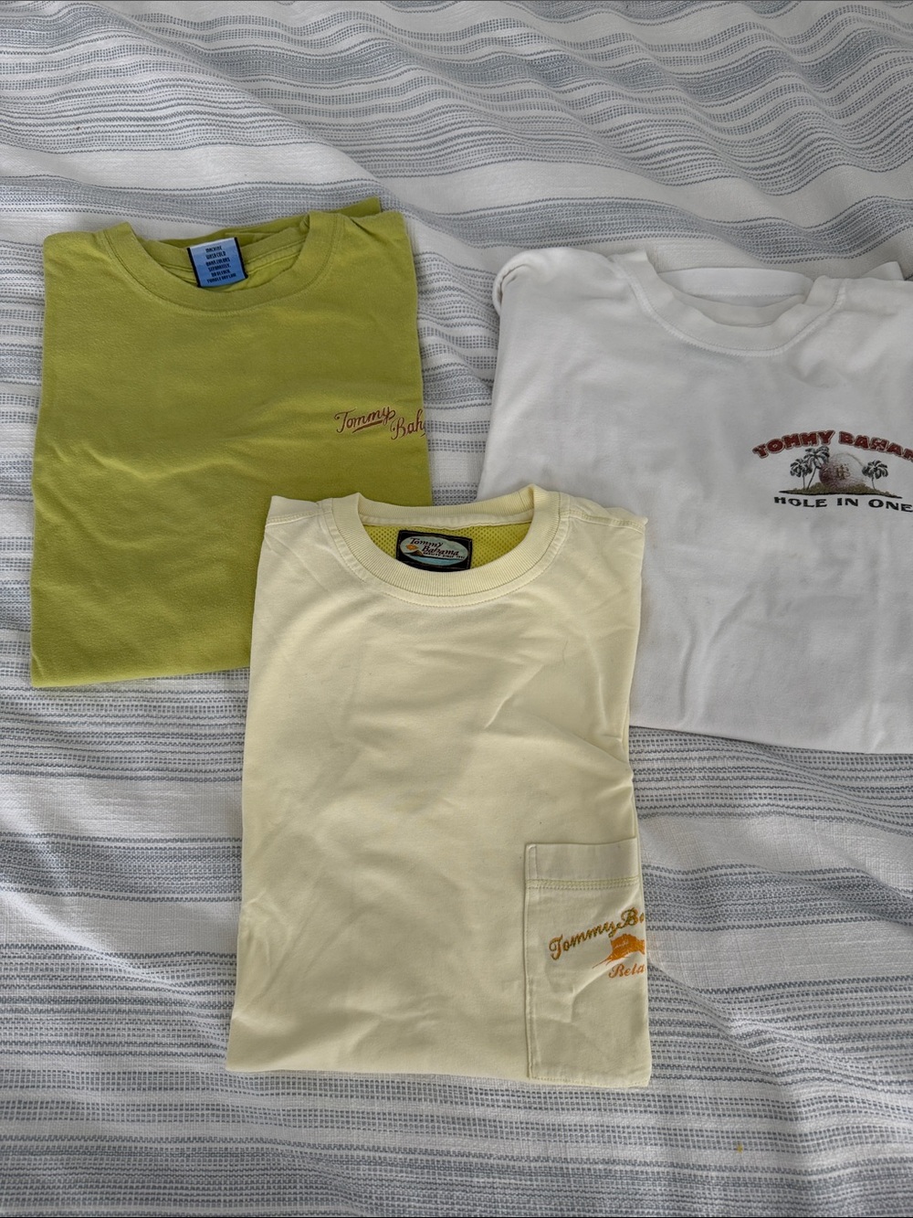 Tommy Bahama lot of vintage men’s tshirts size small